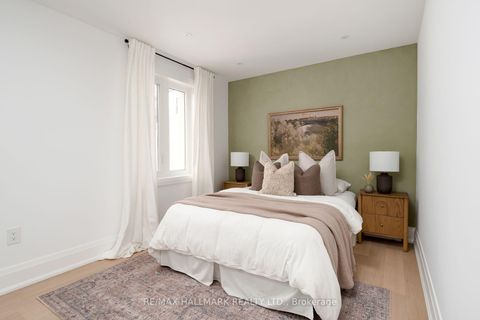 Photo 19 at 1075 Greenwood Avenue, East York, Toronto