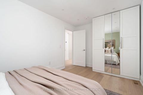 Photo 22 at 1075 Greenwood Avenue, East York, Toronto