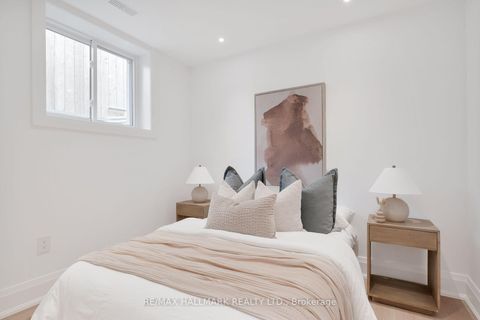 Photo 34 at 1075 Greenwood Avenue, East York, Toronto