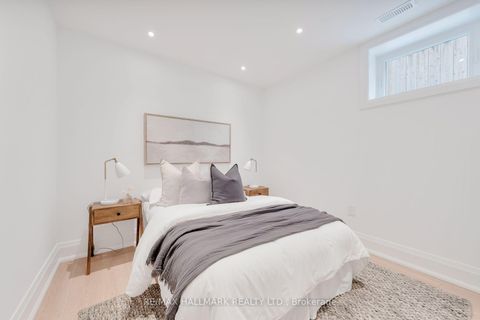 Photo 36 at 1075 Greenwood Avenue, East York, Toronto