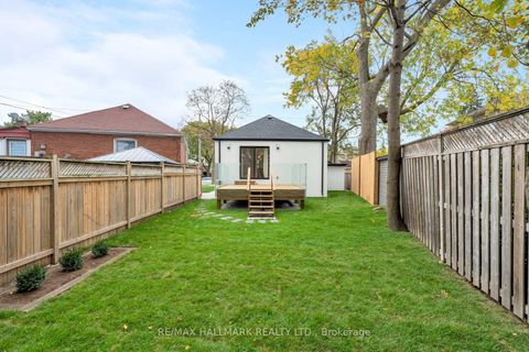 Photo 40 at 1075 Greenwood Avenue, East York, Toronto