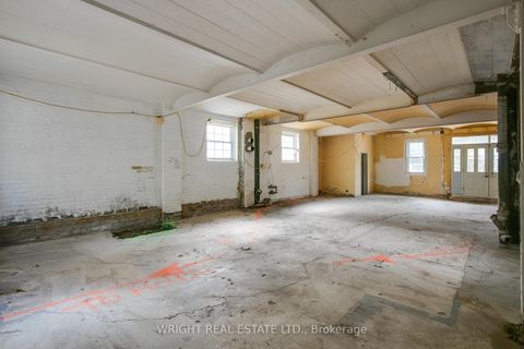 Photo 6 at Rear - 105 Major Street, University, Toronto