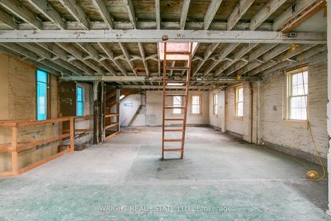 Photo 11 at Rear - 105 Major Street, University, Toronto