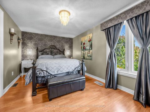 Photo 21 at 18 Riviera Drive, Glen Shields, Vaughan