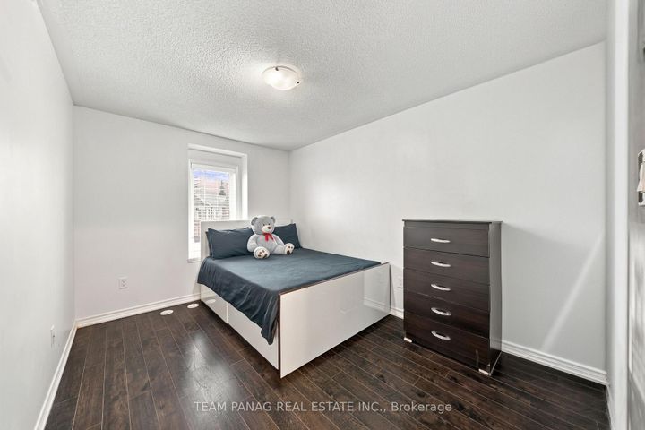 Photo 30 at 230 Remembrance Road, Northwest Brampton, Brampton