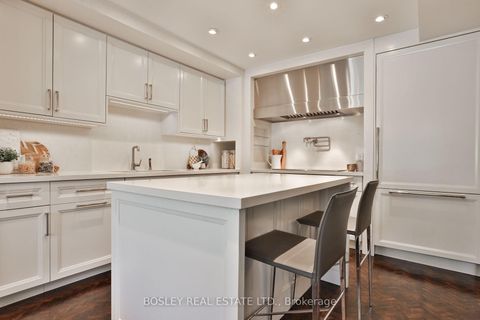 Photo 6 at 101 - 4 Lowther Avenue, Annex, Toronto