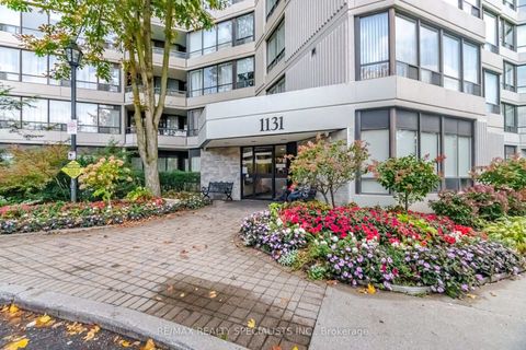 Photo 3 at 306 - 1131 Steeles Avenue W, Branson, Toronto