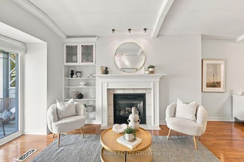 Photo 4 at 55 Waverley Road, The Beaches, Toronto