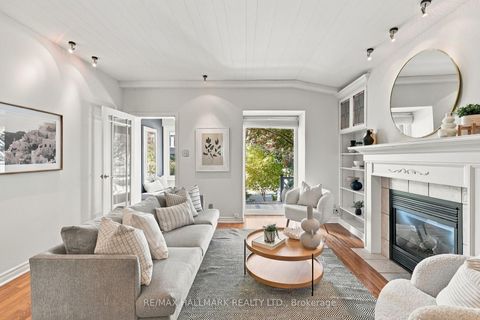 Photo 5 at 55 Waverley Road, The Beaches, Toronto