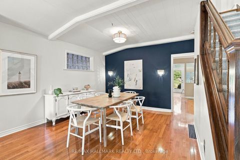 Photo 6 at 55 Waverley Road, The Beaches, Toronto