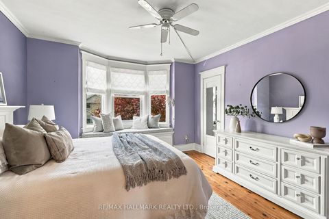 Photo 14 at 55 Waverley Road, The Beaches, Toronto