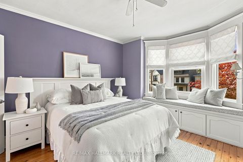 Photo 15 at 55 Waverley Road, The Beaches, Toronto