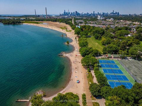 Photo 24 at 55 Waverley Road, The Beaches, Toronto