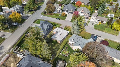 Photo 30 at 29 MALAREN Road, Maple, Vaughan