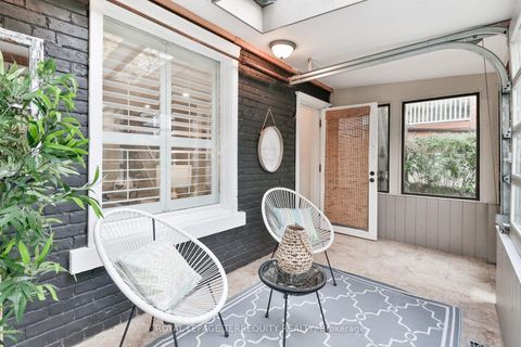 Photo 6 at 312 Kenilworth Avenue, The Beaches, Toronto