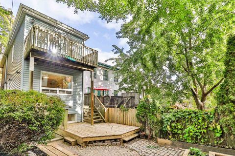 Photo 23 at 312 Kenilworth Avenue, The Beaches, Toronto