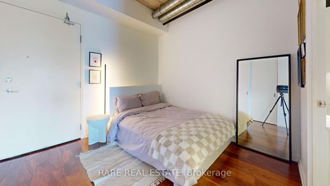Photo 6 at 542 - 47 Lower River Street, Moss Park, Toronto