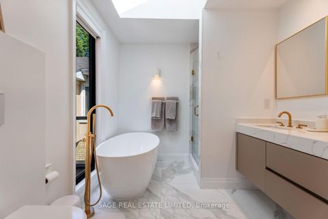 Photo 27 at 6 Westrose Avenue, Kingsway South, Toronto