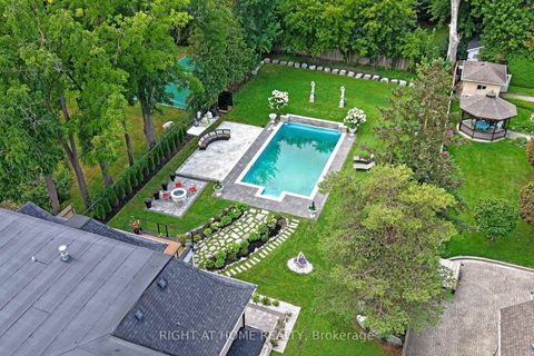 Photo 4 at 10 Yongeview Avenue, South Richvale, Richmond Hill
