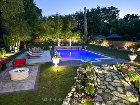 Photo 7 at 10 Yongeview Avenue, South Richvale, Richmond Hill