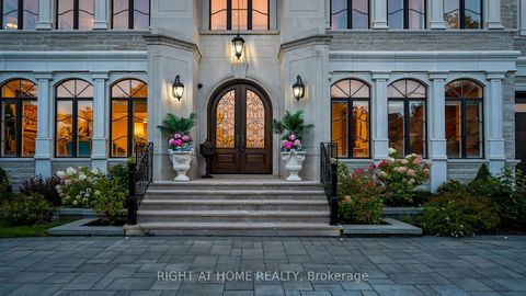 Photo 11 at 10 Yongeview Avenue, South Richvale, Richmond Hill