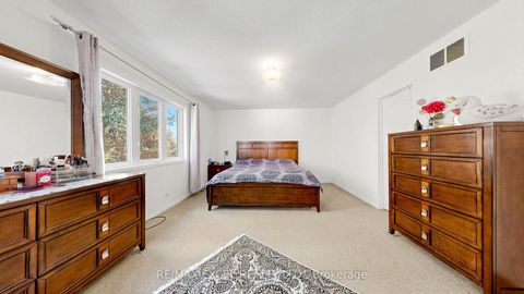 Photo 20 at 44 Canyon Hill Avenue, Westbrook, Richmond Hill