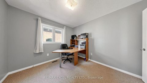 Photo 25 at 44 Canyon Hill Avenue, Westbrook, Richmond Hill