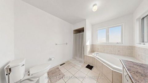 Photo 26 at 44 Canyon Hill Avenue, Westbrook, Richmond Hill