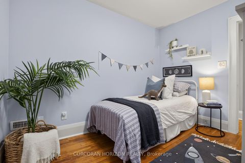 Photo 12 at 342 Hillsdale Avenue E, Mount Pleasant East, Toronto