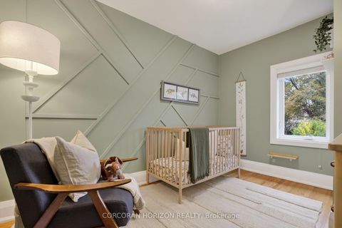 Photo 13 at 342 Hillsdale Avenue E, Mount Pleasant East, Toronto