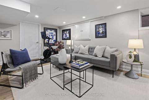 Photo 16 at 342 Hillsdale Avenue E, Mount Pleasant East, Toronto