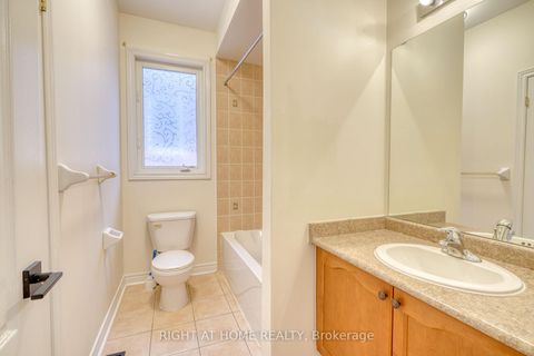 Photo 26 at 171 Maurier Boulevard, Patterson, Vaughan