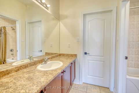 Photo 28 at 171 Maurier Boulevard, Patterson, Vaughan