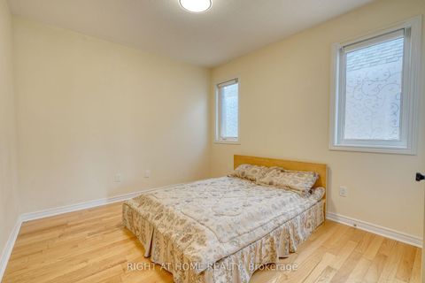 Photo 30 at 171 Maurier Boulevard, Patterson, Vaughan