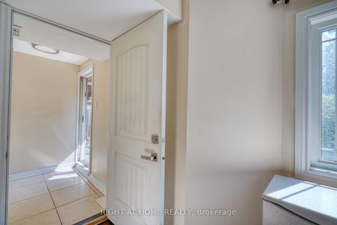 Photo 34 at 171 Maurier Boulevard, Patterson, Vaughan