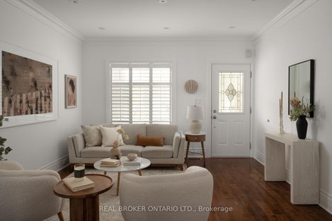 Photo 3 at 550 Milverton Boulevard, Danforth, Toronto