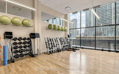 Photo 10 at 3310 - 100 Harbour Street, Waterfront Communities C1, Toronto