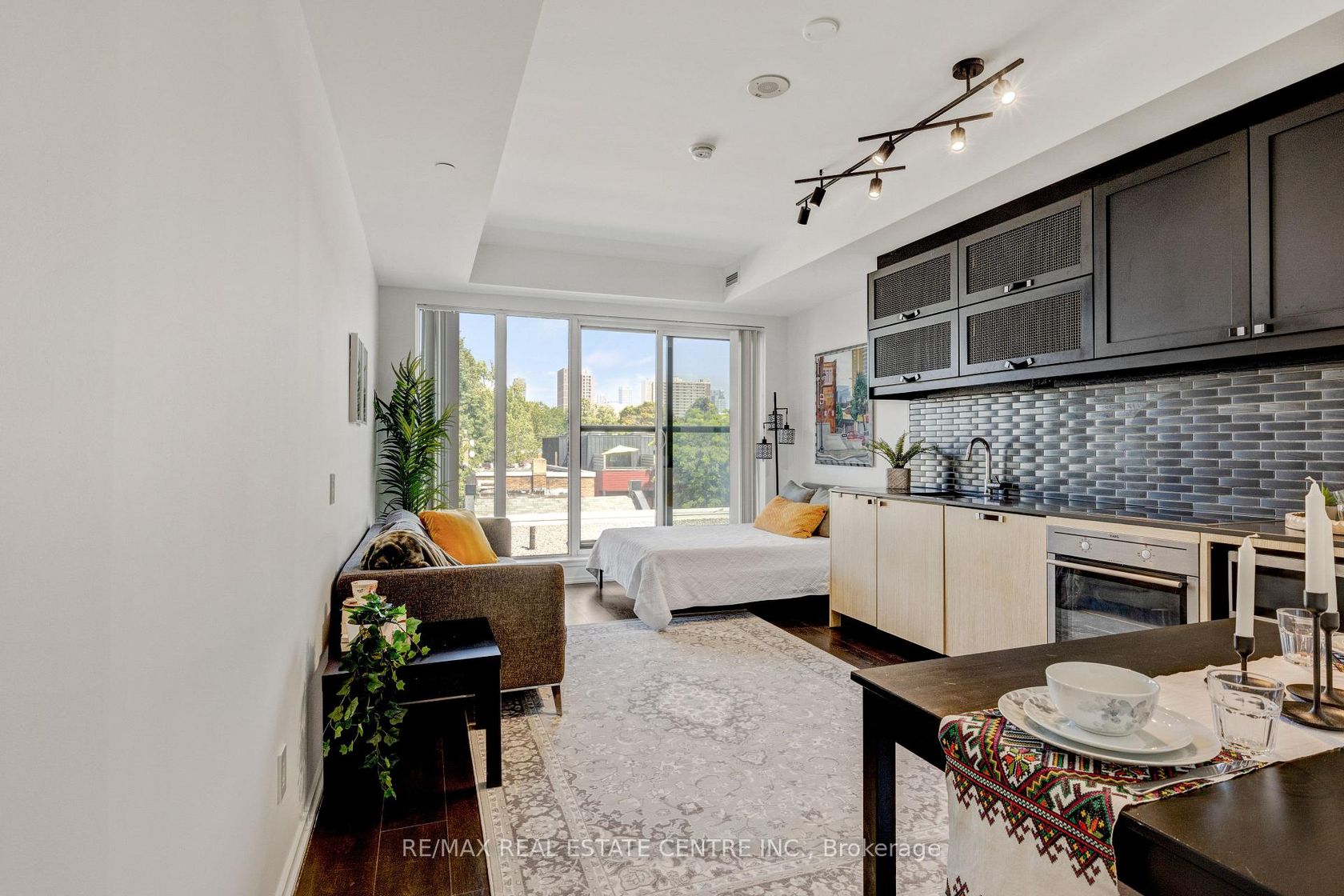 308 - 783 Bathurst Street, University, Toronto 