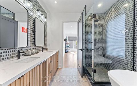 Photo 27 at 88 Cosford Street, Bayview Northeast, Aurora