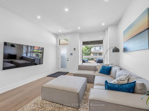 Photo 4 at 87 Palmerston Avenue, Bellwoods, Toronto