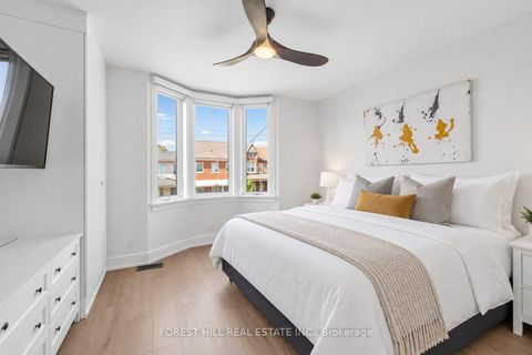 Photo 17 at 87 Palmerston Avenue, Bellwoods, Toronto