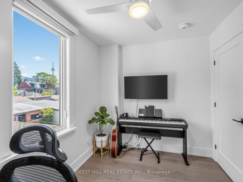 Photo 24 at 87 Palmerston Avenue, Bellwoods, Toronto