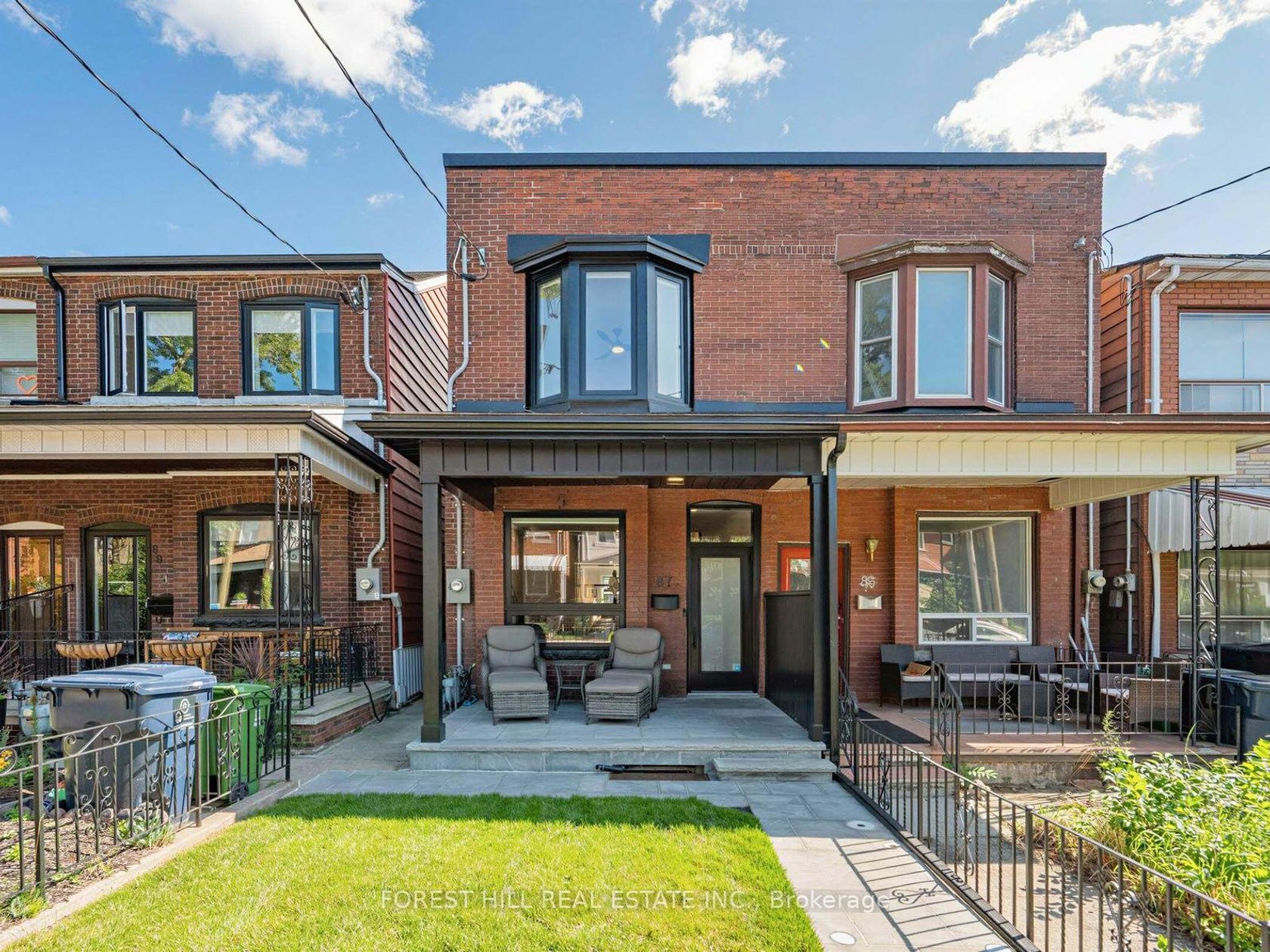 87 Palmerston Avenue, Bellwoods, Toronto 