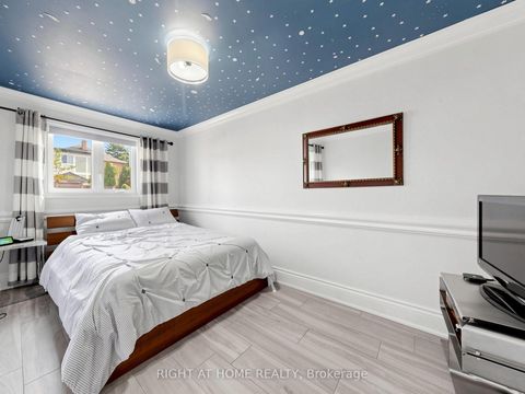 Photo 15 at 497 Northcliffe Boulevard, Oakwood Village, Toronto