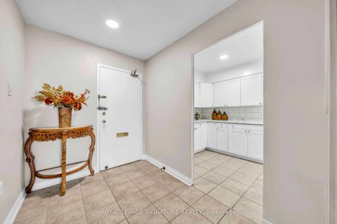 Photo 5 at 402 - 5 Frith Road, Jane Heights, Toronto