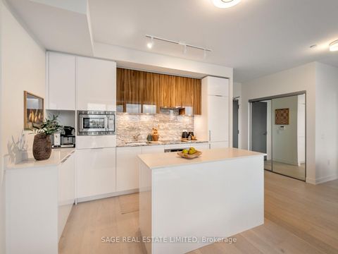 Photo 8 at 210 - 50 O'Neill Road, Don Mills, Toronto