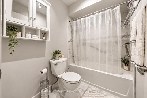 Photo 16 at 2 Ackrow Court, West Deane, Toronto