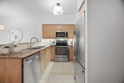 Photo 5 at 205 - 455 Rosewell Avenue, Lawrence Park South, Toronto