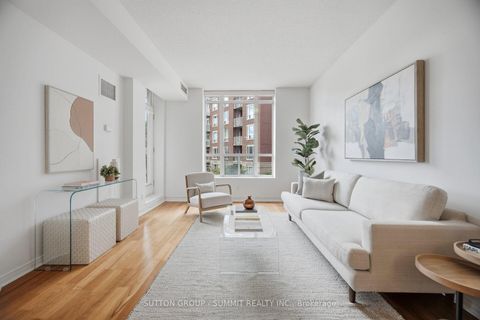 Photo 13 at 205 - 455 Rosewell Avenue, Lawrence Park South, Toronto