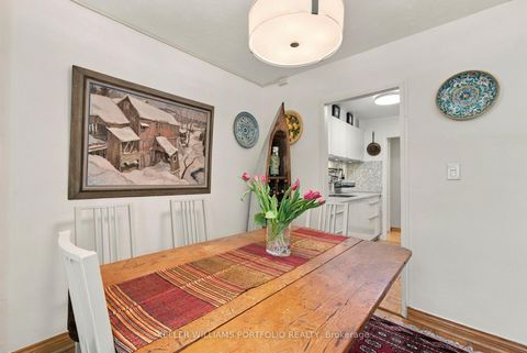 Photo 8 at 108 - 100 Coe Hill Drive, Swansea, Toronto